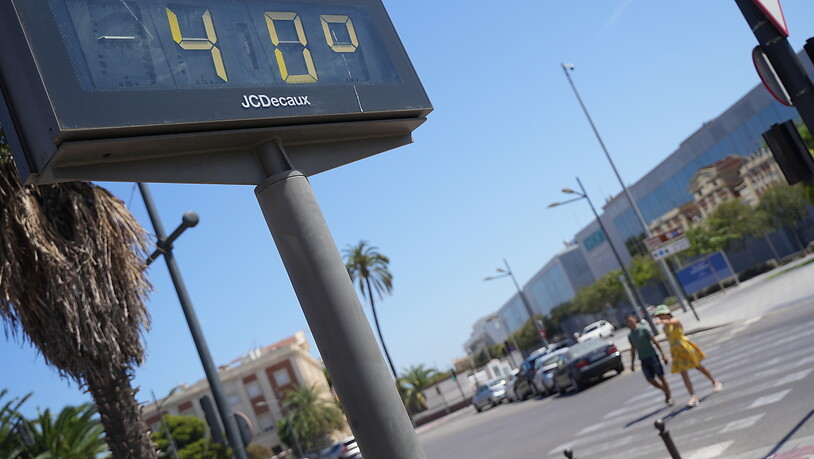 Im ostspanischen Valencia herrschen 40 Grad. Foto: Jorge Gil/EUROPA PRESS/dpa