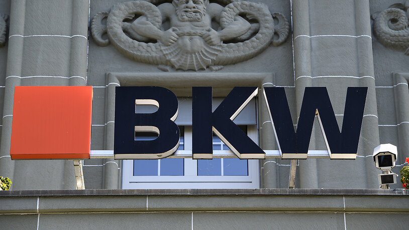 Der Energiekonzern BKW passt die Organisationsstruktur an und vermeldet verschiedene Personalien. Neu sind per 1. November unter anderem alle drei Geschäftsbereiche Energie, Netze und Dienstleistungen in der Konzernleitung vertreten. (Archivbild)