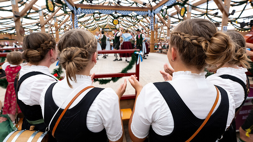Die 188. Wiesn finden noch bis Anfang Oktober auf der Theresienwiese in München statt. Foto: Sven Hoppe/dpa