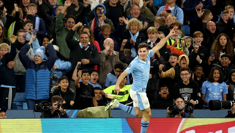 Julian Alvarez führt Manchester City zum Startsieg