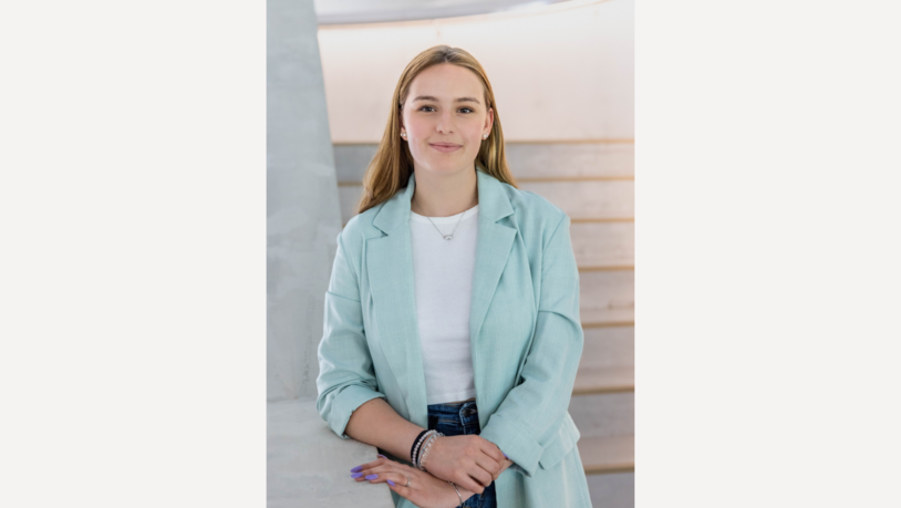 «Somedia bietet vielfältige Chancen für meine berufliche sowie persönliche Weiterentwicklung.» Fabienne Tresch, Produktmanagerin Werbemarkt Digital, zuvor Nachwuchstalent Kauffrau EFZ Marketing & Kommunikation 

