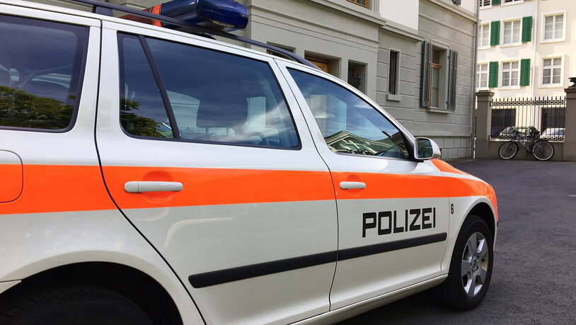Sechs Personen wurden wegen Handels mit Betäubungsmitteln bei der Staatsanwaltschaft Glarus angezeigt.