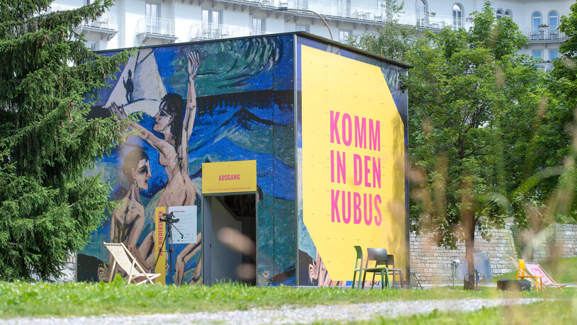 Der Kirchner Kubus ist jeweils tagsüber geöffnet und kann nach Belieben besucht werden. 