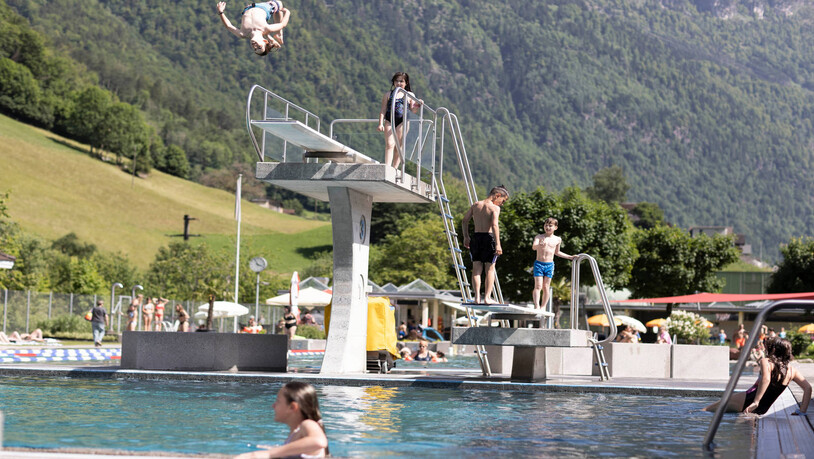 Sauber: Die Wasserqualität in der Badi Glarus ist laut dem Amt für Lebensmittelsicherheit gut.