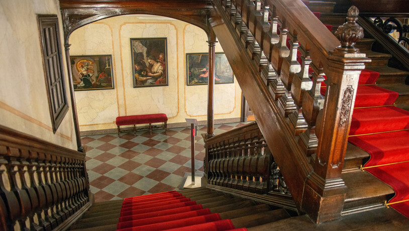 Breite Treppe mit Seltenheitswert: Die Treppe ins erste Obergeschoss ist in ähnlicher Form auch im bischöflichen Schloss zu finden, das etwas später erbaut wurde. 