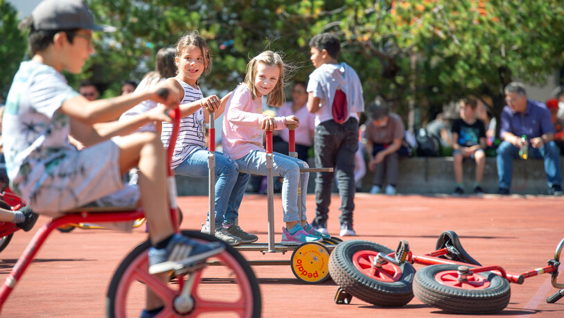 Spiel und Spass: Am Churer Weltspieltag auf dem Stadtbaumgarten-Areal steht das freie Spielen im Zentrum.