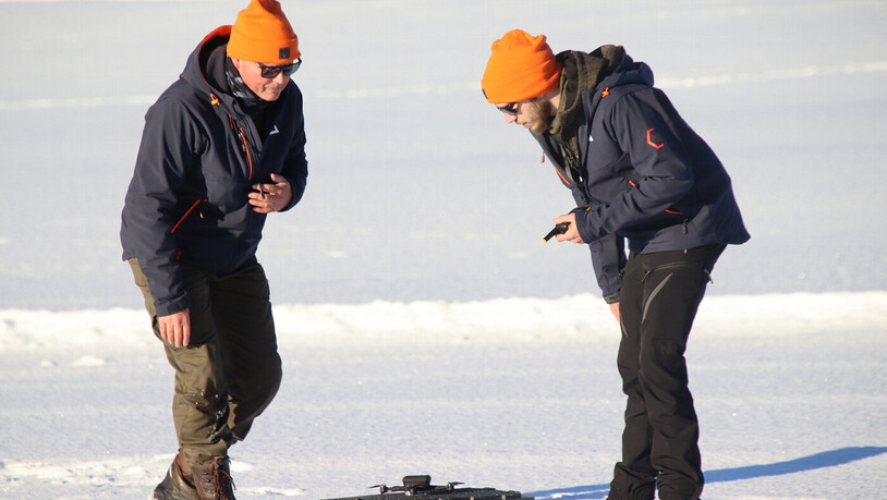 Damit alles klappt, müssen die kleinen Fluggeräte wieder und wieder überprüft werden. 