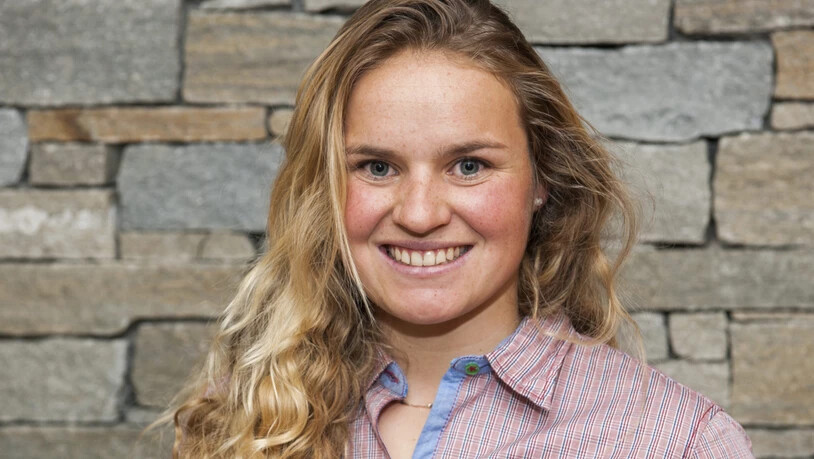 Die Bündnerin Irene Cadurisch holt sich mit dem 8. Platz im Biatholn ein Olympia-Diplom.