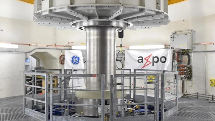 Linthal 2015 Pumpspeicherkraftwerk Pumpspeicherwerk Wasserkraft Axpo Turbine erste Maschinengruppe