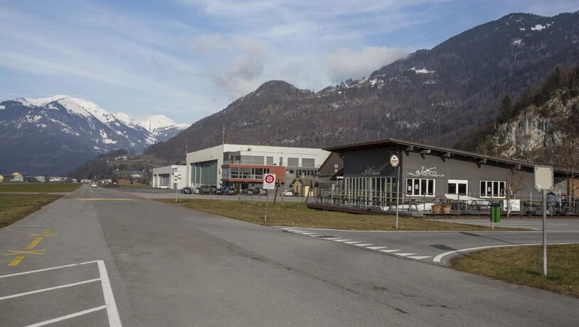 Flugplatz Mollis.