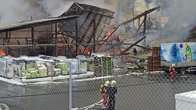 Die Landi in Thusis brannte am 14. Dezember 2017 komplett ab. 