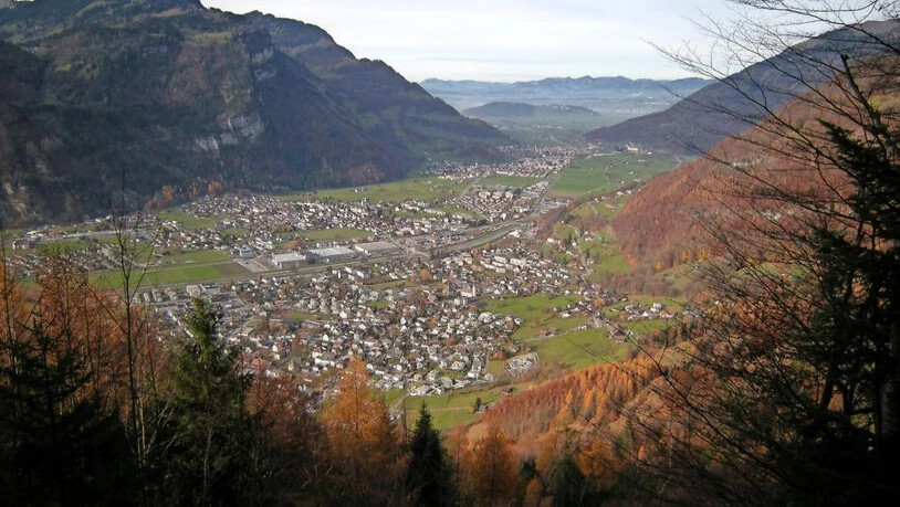 Blick über Näfels Mollis