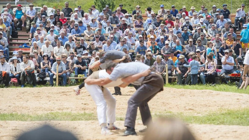 Bündner Kantonal Schwingfest Cazis Schwingen
