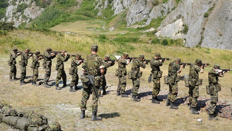 Militär Chur Rossboden Waffenplatz Schiessen Soldaten