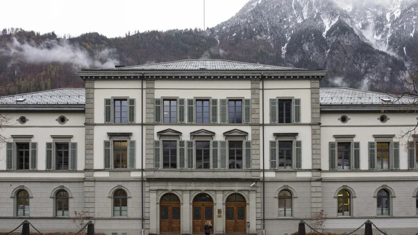Gerichtshaus Glarus.Gericht.Obergericht.Verwaltungsgericht.Kantonsgericht.