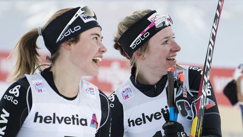 Die beiden Schweizer Sprinterinnen Laurien van der Graaff und Nadine Fähndrich lächeln in die Kamera (Archivaufnahme)