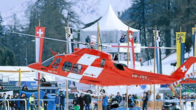 Der Jockey wurde von der Rega abgeholt. Bild swiss-image.ch