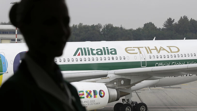 Die italienische Fluggesellschaft Alitalia, die unter anderem der arabischen Ethihad gehört, hat nur selten in ihrer 70-jährigen Geschichte einen Gewinn gemacht. Nun steht sie erneut vor dem Aus. (Archivbild)