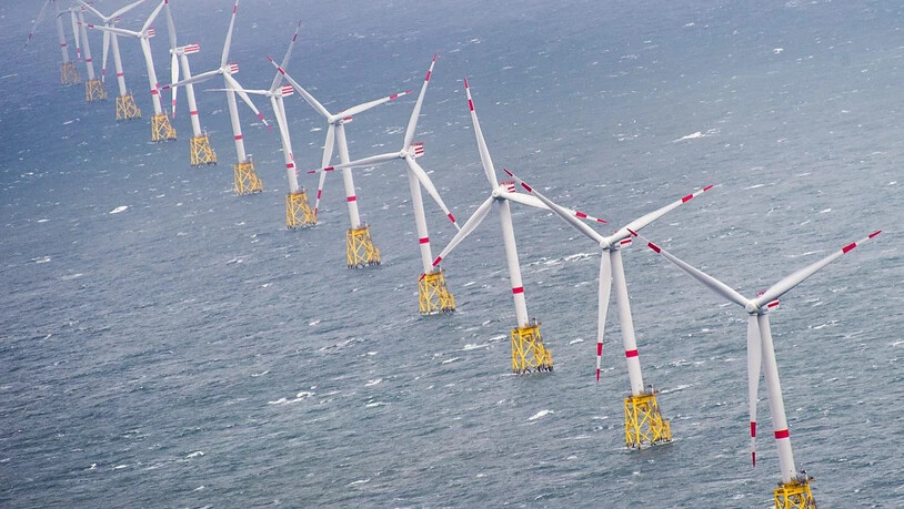 Die meisten Windparks gibt es rund um die Nordsee. Wenn dort aber Flaute herrscht, weht meist in anderen europäischen Regionen ein kräftiger Wind. (Archivbild)
