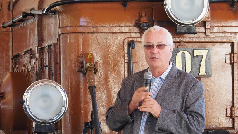 Yves Broggi hielt in einer emotionalen Rede wichtige Momenten in der Geschichte des Bahnmuseums Albula fest.