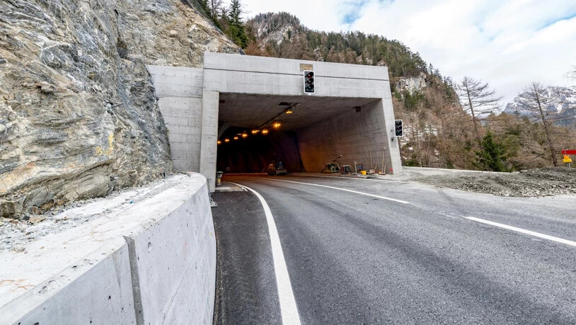 Südportal des neuen Tunnels «Val Pischöt».
