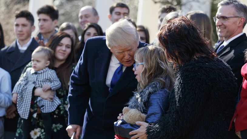 US-Präsident Donald Trump begrüsst am Freitag in Washington Teilnehmer des "March for Life".