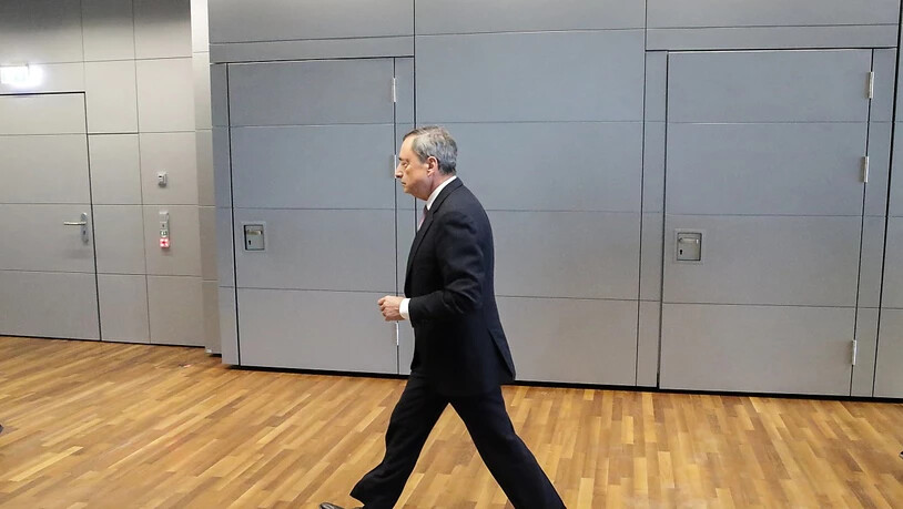 Die Finanzwelt wartet gespannt, welchen Weg EZB-Präsident Mario Draghi am Donnerstag einschlägt. (Symbolbild)