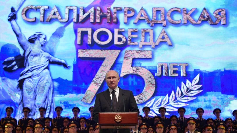 Wladimir Putin am Freitag in Wolgograd an einem Konzert zum 75. Jahrestag des Sieges von Stalingrad.