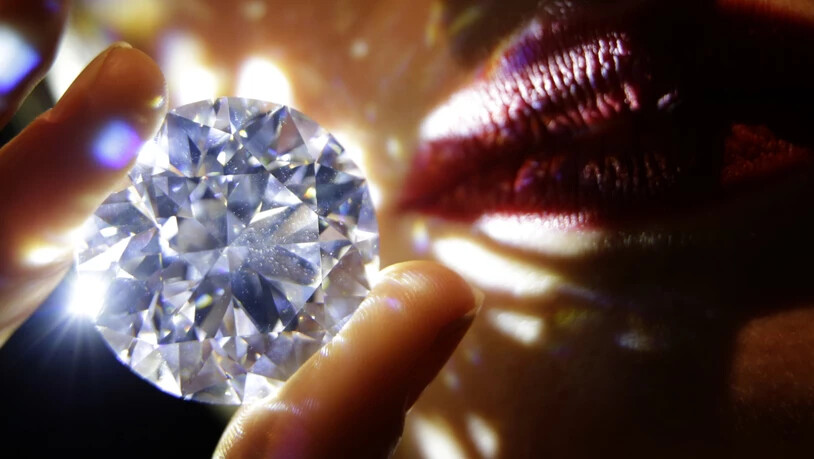 "Makellose Vollendung": Das Aktionshaus spart bei der Beschreibung seines Super-Diamanten nicht mit Superlativen.