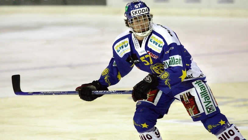Lukas Stoop 2007 in seiner Debüt-Saison für den HC Davos.