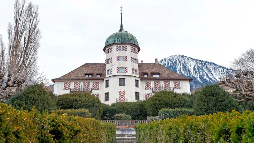 Soll «wiederbelebt» werden: Das Schloss Zizers steht seit fast zwei Jahren grösstenteils leer. Bild Yanik Bürkli