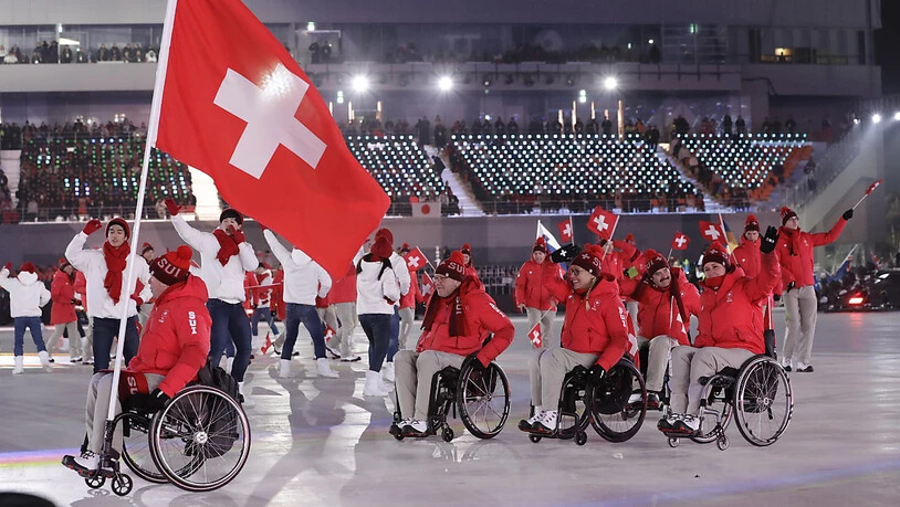 Der Schweizer Fahnenträger Felix Wagner zeigte Emotionen an der Paralympics-Eröffnungsfeier