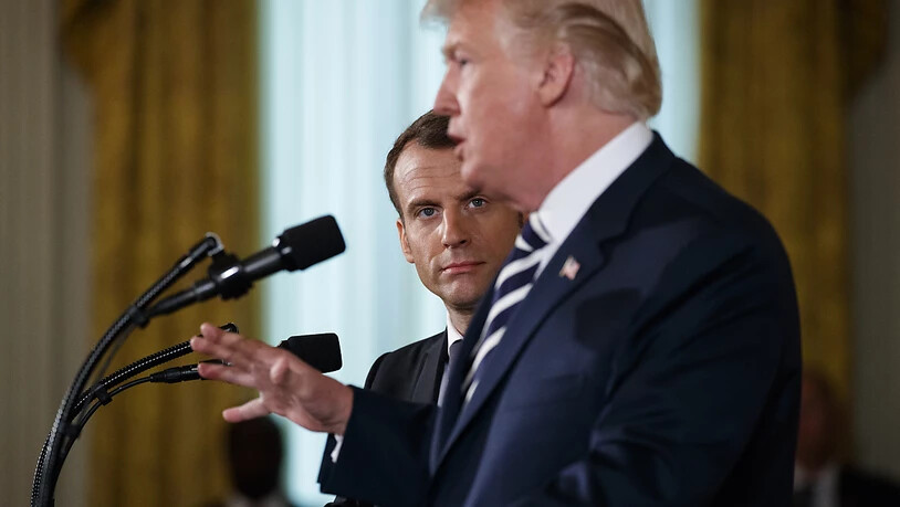 Frankreichs Staatschef Emmanuel Macron und US-Präsident Donald Trump bei einer gemeinsamen Pressekonferenz im Weissen Haus in Washington. (Archivbild)