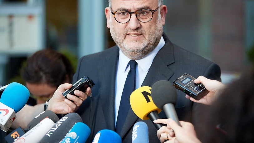 Nach dem Treffen von JuntsXCat verkündet Parteisprecher Pujol, Carles Puigdemont ein letztes Mal zur Wahl zum katalanischen Regierungschef aufgestellt wird.