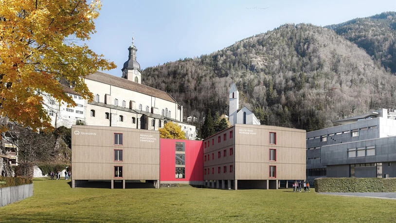  In Chur werden derzeit die ersten Holzmodule aus Bündner Produktion für das Unterkunftsprovisorium des Konvikts montiert. 