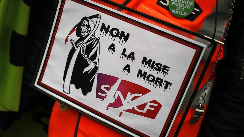 Die SNCF-Angestellten fürchten den Tod des Unternehmens und setzen ihren Streik fort