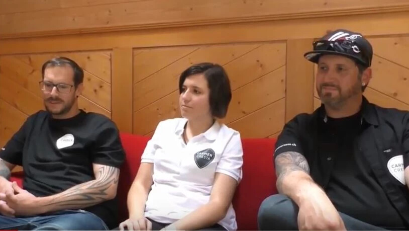 Die drei Bandmitglieder im Interview mit RSO.