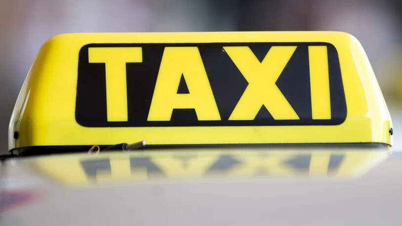 Ein Taxifahrer hat sich in Luzern an mehreren Kundinnen vergangen und muss dafür ins Gefängnis. (Symbolbild)