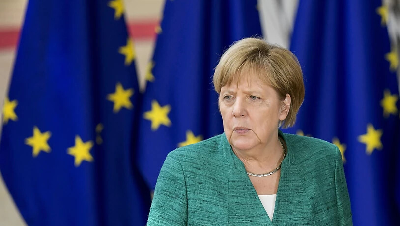Angela Merkel (CDU) ist beim EU-Gipfel in Brüssel unter Druck: Die deutsche Kanzlerin muss bei der Migrationsfrage mit einem Vorschlag zurück nach Deutschland kommen, der ihre konservativere Schwesterpartei CSU zufrieden stellt.
