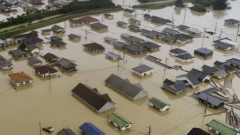 Überflutete Wohnquartiere in Kurashiki