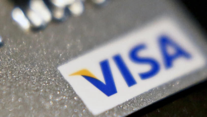 Der Kreditkartenanbieter Visa hat im abgelaufenen Geschäftsquartal bei den Erlösen stark zugelegt. (Archivbild)