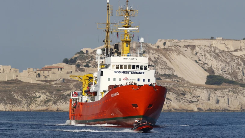 Die "Aquarius", eines der letzten im Mittelmeer verbliebenen humanitären Rettungsschiffe, ist wieder unterwegs Richtung libysche Küste. (Archiv)