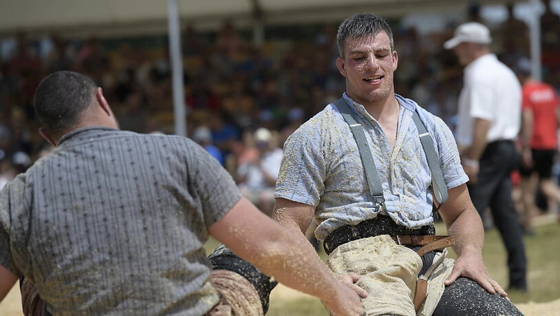 Der Thurgauer Samuel Giger kommt bei seiner fünften Kranzfestteilnahme in dieser Saison zum fünften Sieg