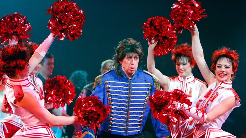 13 Jahre nach seinem Gastspiel 2006 kehrt Viktor Giacobbo 2019 zum Zirkus Knie zurück - diesmal mit Mike Müller.