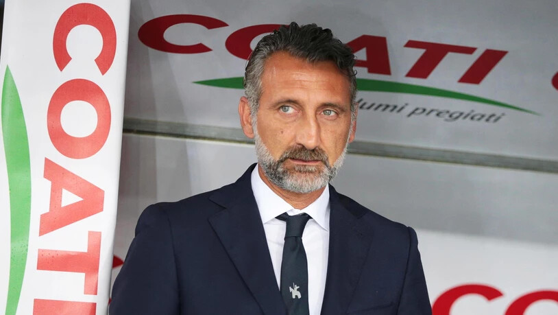 Trainer Lorenzo D'Anna von Chievo Verona befindet sich in der Serie A mit seinem Team nach dem Abzug von drei Punkten mit zwei Zählern im Minus