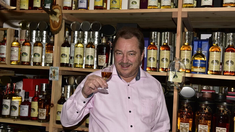 Claudio Bernasconi hat sich mit seinem eigenen Whisky einen Bubentraum erfüllt.