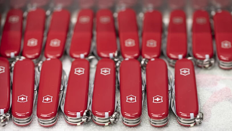 Der Taschenmesserhersteller Victorinox und der Bund haben sich im Streit um die Marke "Swiss Military" geeinigt.
