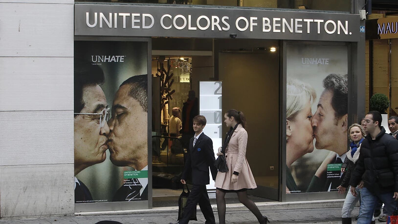 Mit provokativer Werbung ist die Marke Benetton berühmt geworden - am Montag ist nun Gilberto Benetton, einer der Mitbegründer der Modemarke, im Alter von 77 Jahren gestorben. (Archivbild)