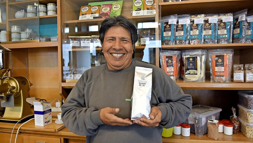 Just umgezogen: Renan Acosta bietet seine Kaffee- und Kakaoprodukte im ehemaligen Schönwetter-Laden an. 