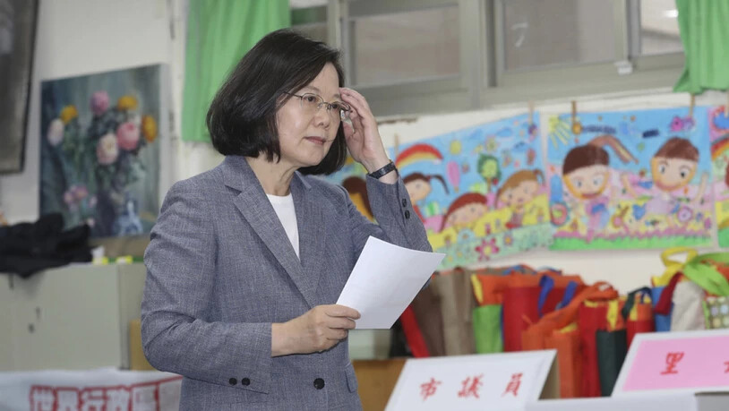 Die taiwanesische Präsidentin Tsai Ing-wen hat nach der Wahlschlappe den Parteivorsitz niedergelegt.